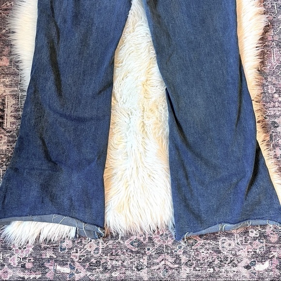 SHEIN Super Stretch High Waisted Split Hem Flare Jeans Curvy Size 2XL - Picture 4 of 8